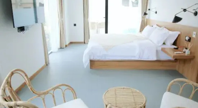 Люкс Home Hostel