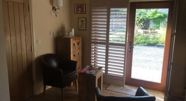 Widbrook Barns, Book Bed and Breakfast Bradford on Avon 