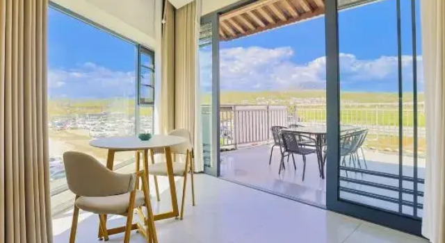 Люкс Deluxe Tengchong Heshun Aidi Jia Homestay