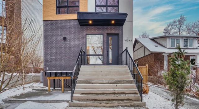 Luxurious Large 3 Bedroom Loft Saskatchewan Drive, Rezervovat Hotel Northwest Edmonton Edmonton, poblíž RE/MAX Field