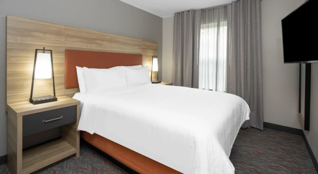Двухместный люкс c 1 комнатой Candlewood Suites - Boston North Shore - Danvers by IHG