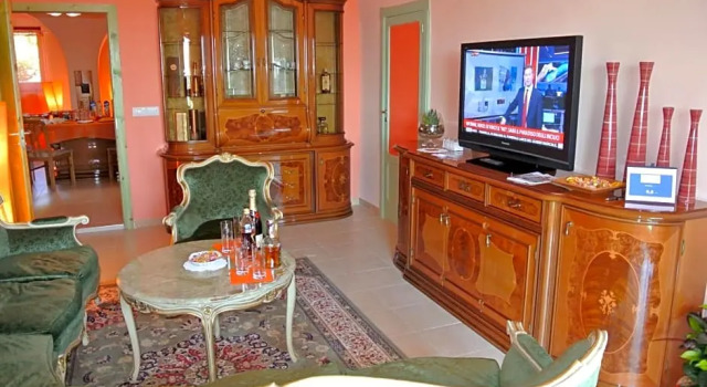 Mamma Puglia Suite & Breakfast, Забронировать Отель Отели в центре Сантерамо-ин-Колле с завтраком, отели в центре Сантерамо-ин-Колле с завтраком