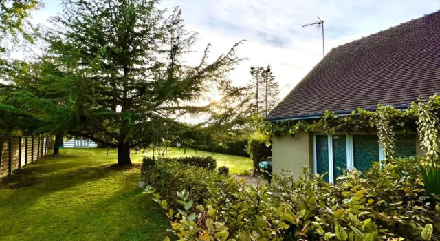 GSand Le Clos du May, Boek Hotel Le Poinconnet Centre