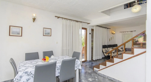 House Miroslav