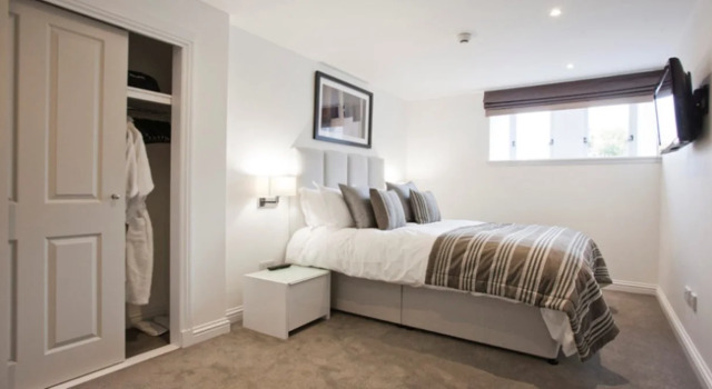 Apple Apartments Aberdeen, Забронировать Апартаменты/квартира Отели Абердина с парковкой, рядом с St Mary's Cathedral, Парковка