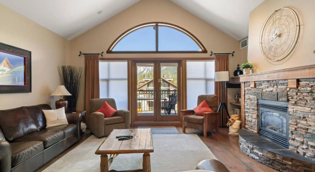Cascade Suite-Three Bedroom Penthouse