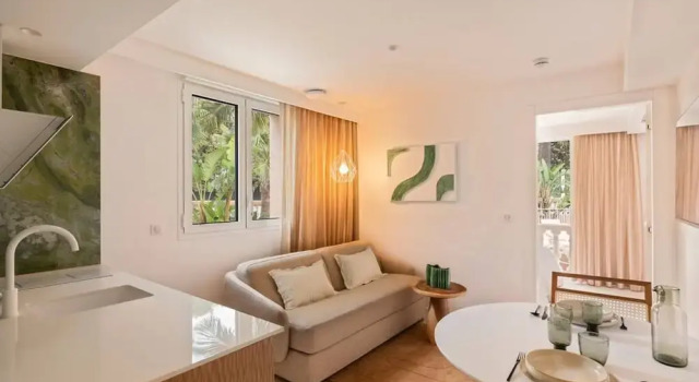 Апартаменты Carla Rosa 2 Luxueux Appartement Piscine - 1bdr