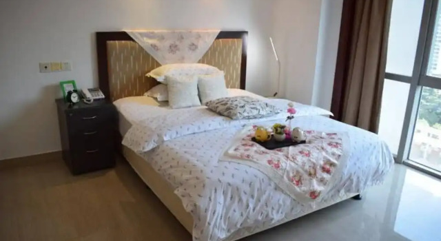 Номер Standard Lingnaying Business Apartment