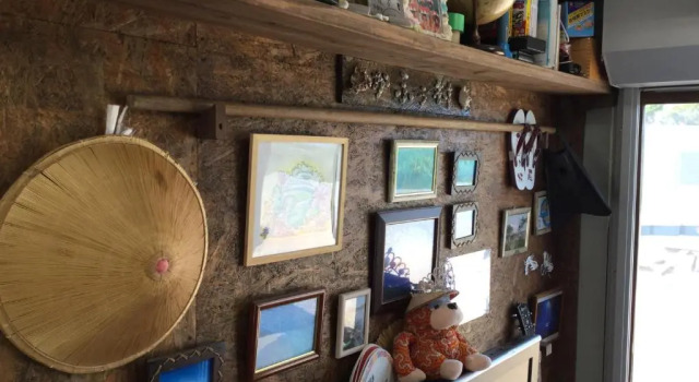 Кровать в общем номере (мужской номер) Sesoko Island Guest House Kafuu Village