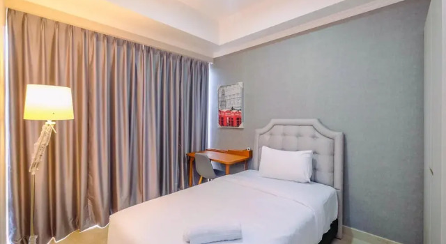 Comfy And Cozy 2Br At Menteng Park Apartment, Забронировать Апартаменты/квартира Отели Джакарты с бассейном, рядом с Парк Таман Суропати, Бассейн