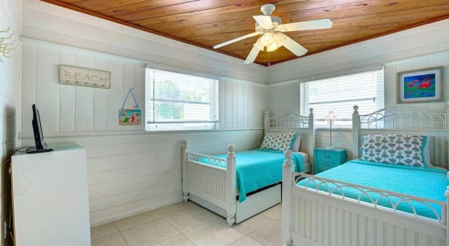 Driftwood Beach Oasis, Забронировать Дом для отпуска Сиеста-Ки Sarasota Area