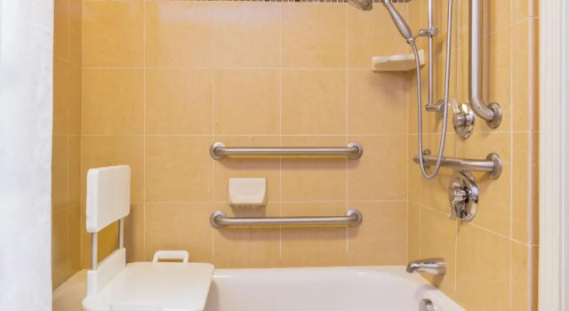Люкс Holiday Inn Express and Suites Helena by IHG