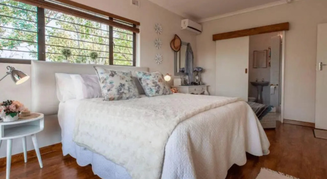Ariel's Rest Self-catering - 4 Bedroom Luxury Home, Забронировать Отель Пеннингтон Durban South Coast, рядом с Umdoni Golf Club