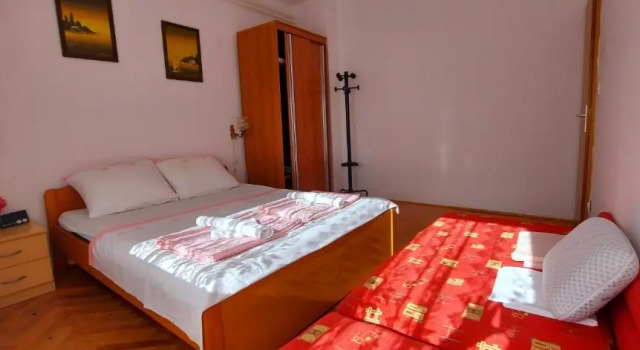 Apartment Luka, Prenota Appartamento Hotel a Isole Quarnerine con parcheggio, Parcheggio