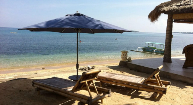 Coral Palms, Book Hotel Sekotong Lombok