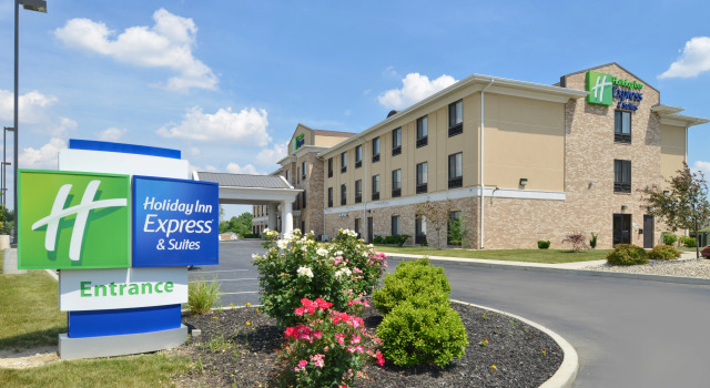 Holiday Inn Express & Suites Greenfield by IHG