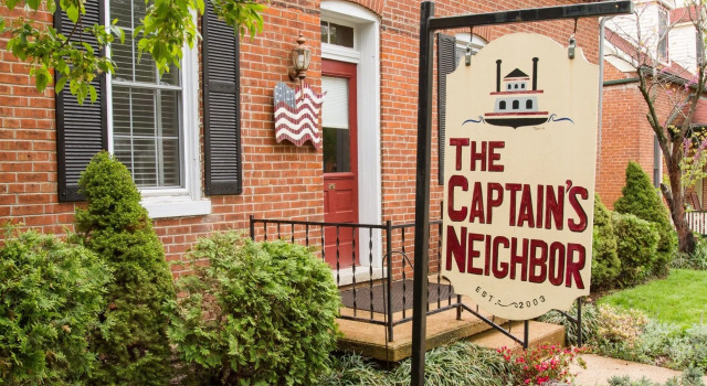Captain Wohlt Inn Bed & Breakfast, Book Hotel Hermann Missouri