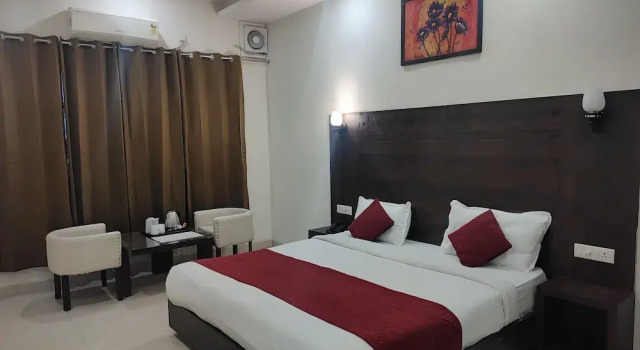 Номер Premier The Leisure Cave Premier