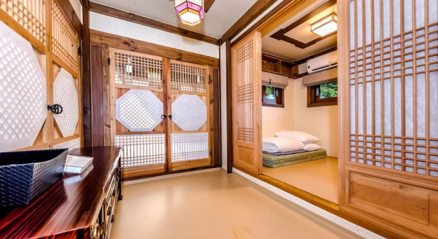 Номер Standard с видом на воду Jeju Hanok Hotel Hallagung