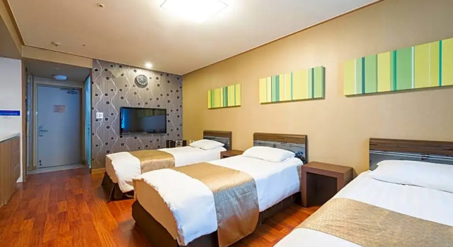Номер Deluxe Western Coop Hotel & Residence Dongdaemun