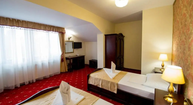 Pensiunea Oscar, Rezerwuj Hotel Focsani 
