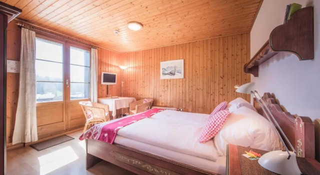 Двухместный номер Standard с видом на горы Hotel Fassbind Beausite
