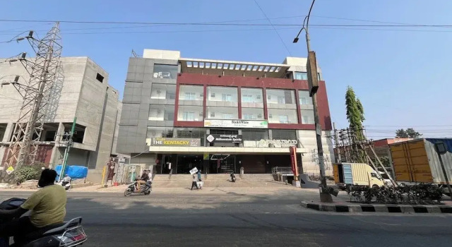Millennials Hotel, Rezerwuj Hotel Hotele w Bangalore z parkingiem, Parking
