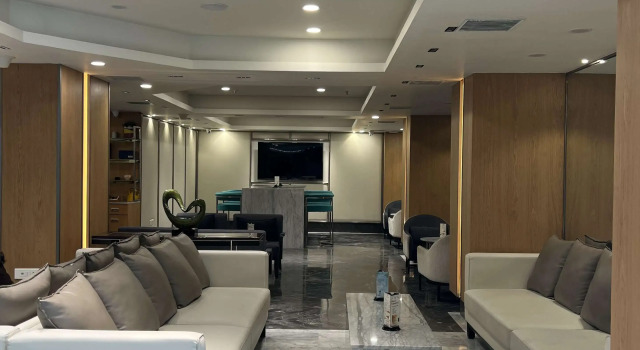 Radisson Blu Ahmedabad, Rezervovat Hotel Hotely v Gujarat s parkováním, Parkování