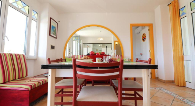 Коттедж Casa La Perla in Castro sea View