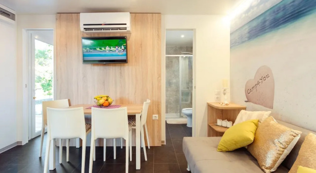 Номер Premium с 2 комнатами с балконом Mobile Homes - FKK Nudist Camping Solaris