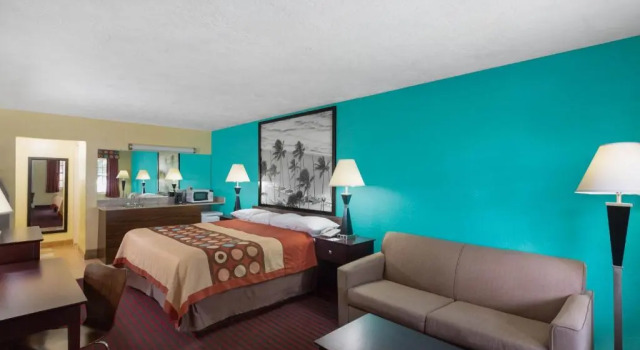 Номер Standard Super 8 by Wyndham Bradenton Sarasota Area