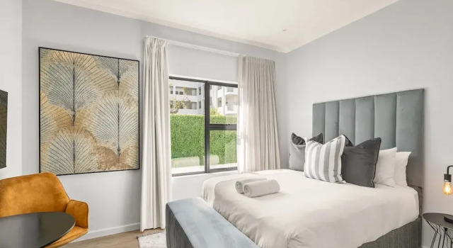 Апартаменты Classic The Monroe Luxury Apartments