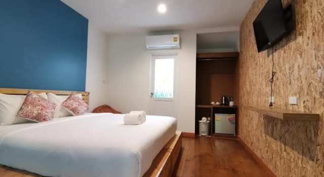 Nua Tone Resort & Cafe, Забронировать Курортный отель Недорогие отели острова Пхукета, недорого
