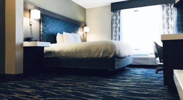 Номер Standard Comfort Inn & Suites Greenville Near East Carolina University