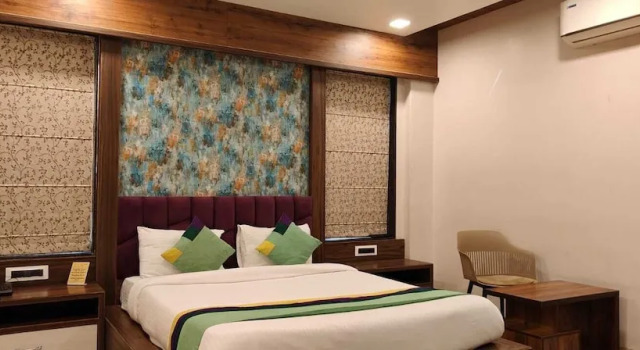 Номер Deluxe Lemon wood suites