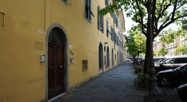 Magnolia Luxury Flat, Buchen Sie Hotel Lucca Toskana