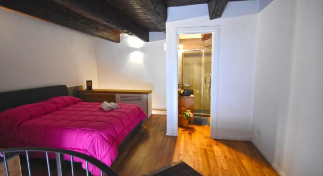 Corte Capomazza Appartamenti, Забронировать Отель Отели Неаполя 4 звезды, рядом с Palazzo del Banco di Napoli, 4*