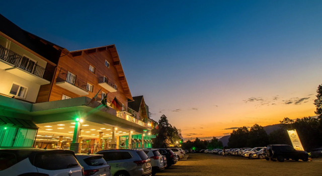 SKY PALACE HOTEL - A mais nova unidade da Rede Sky em Gramado - RS, Забронировать Отель Отели Грамаду 3 звезды, рядом с Парк Серра, 3*