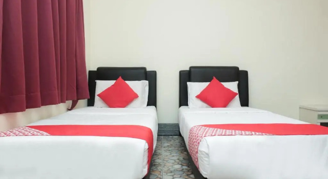 Люкс Premium Oyo 89928 Acf Guest House