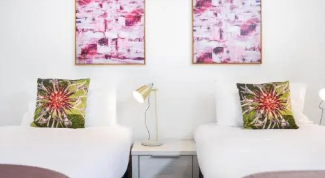 BOUTIQUE STAYS - Murrumbeena Place 2