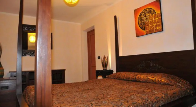 Borobudur B&B, Забронировать Отель «постель и завтрак» Исторический центр Генуи Генуя, рядом с Станция метро Sarzano/Sant'Agostino