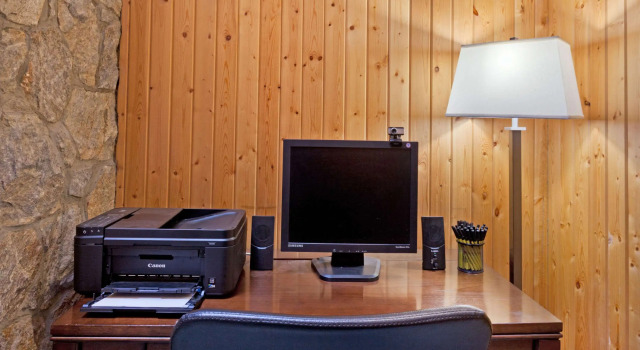 Super 8 by Wyndham Valemount, Buchen Sie Hotel SPA-Hotels in British Columbia, SPA