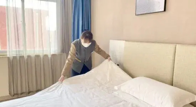 Grace Inn Hotel (University Town of Rizhao), Prenota Hotel Hotel a Shandong con parcheggio, Parcheggio