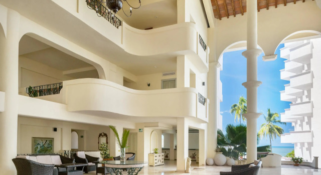 Tropicana Hotel Puerto Vallarta, Book Hotel Hotels in Jalisco with a Pool, Swimming Pool