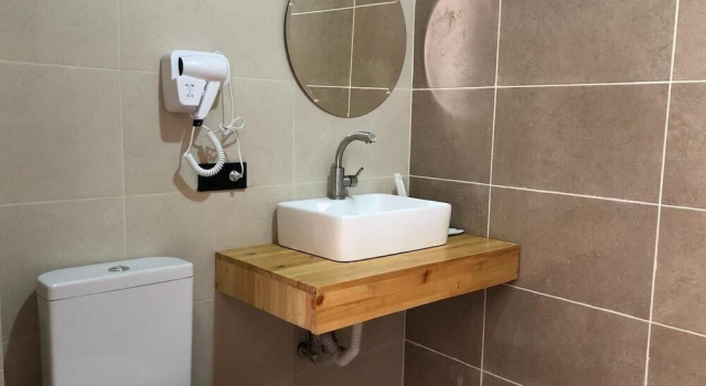 Guesthouse Makho, Boek Hotel Batoemi 
