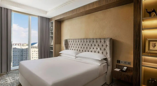 Двухместный люкс Premium с видом на внутренний двор Отель Sheraton Астана
