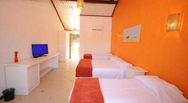 Suri Buzios Hotel