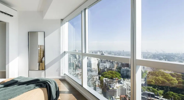 Апартаменты с 2 комнатами с балконом Top Rentals Downtown