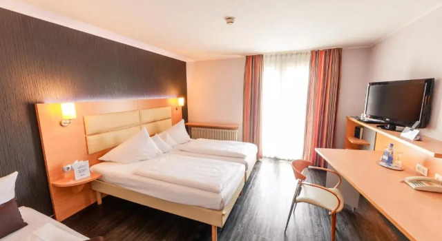 Одноместный номер Comfort PLAZA INN Stuttgart-Ditzingen