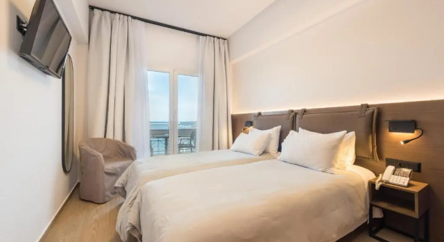 Двухместный номер Superior с видом на море Lesvion Hotel